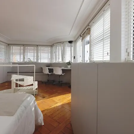 Boavista Sunlit Duplex With Terrace * Porto