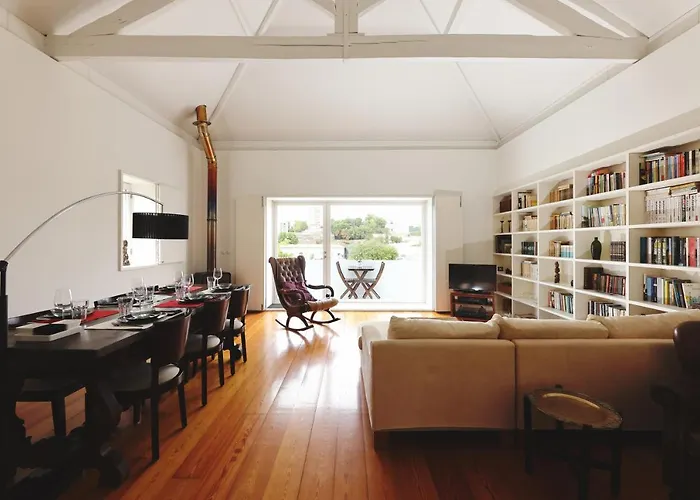 Boavista Sunlit Duplex With Terrace *